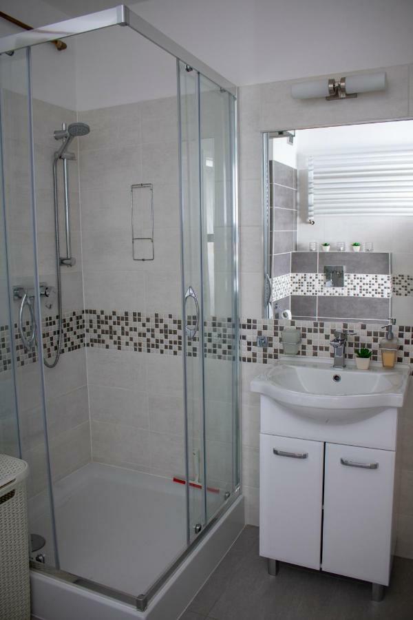 Apartament z ogródkiem Trzęsacz Exterior foto